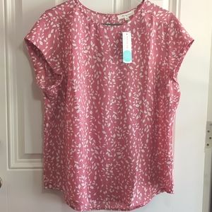 Stitch fix Monday Fun Madeigh Button Back Blouse. Xxl